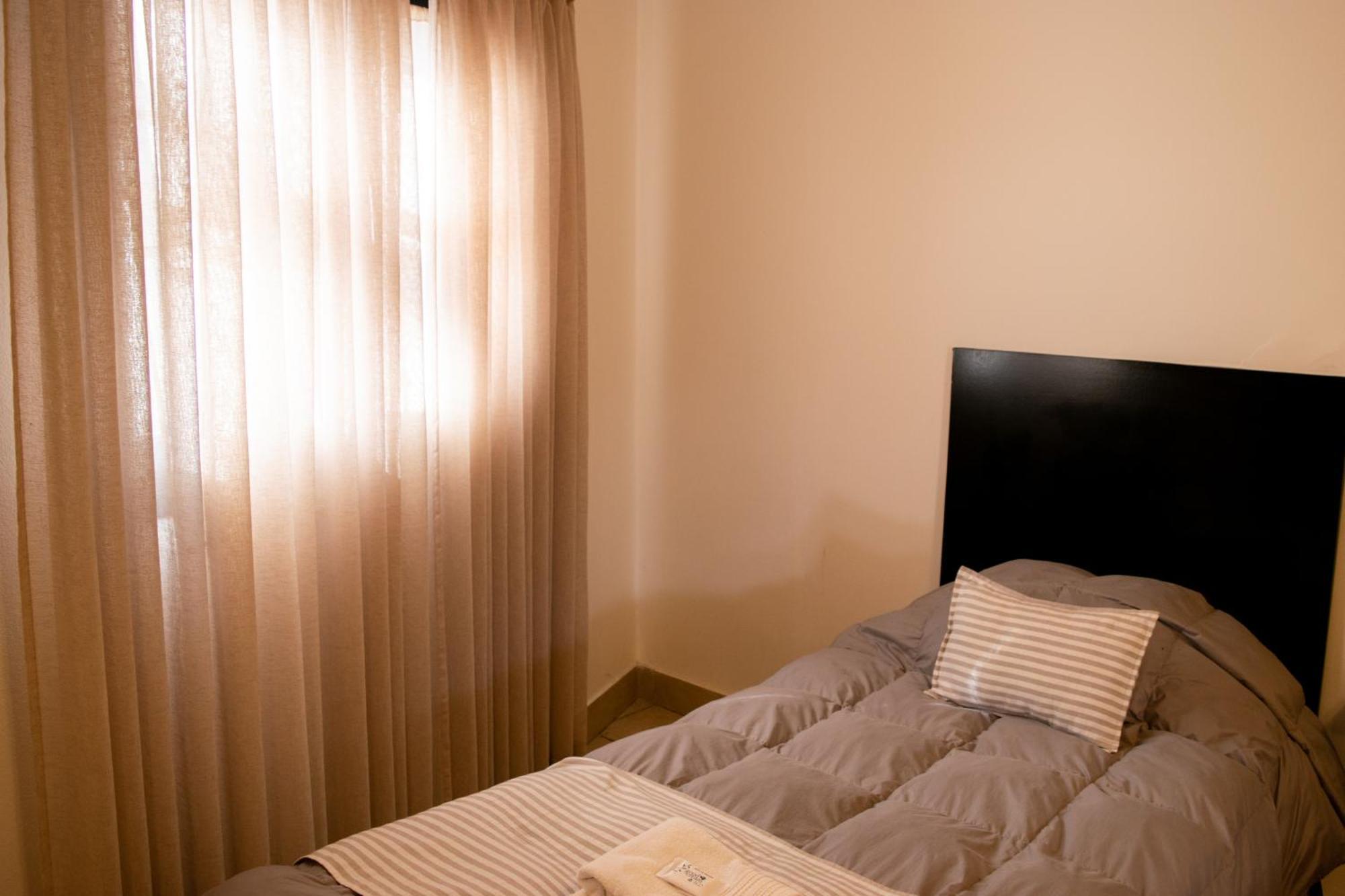 Habitación Familiar con baño privado