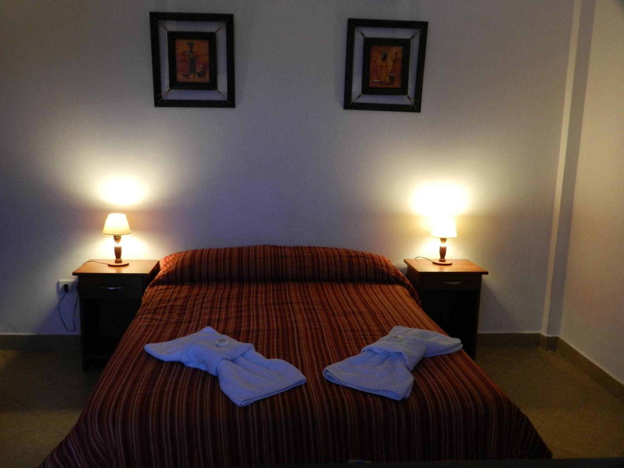 Double or Twin Room,20191456:JPEG