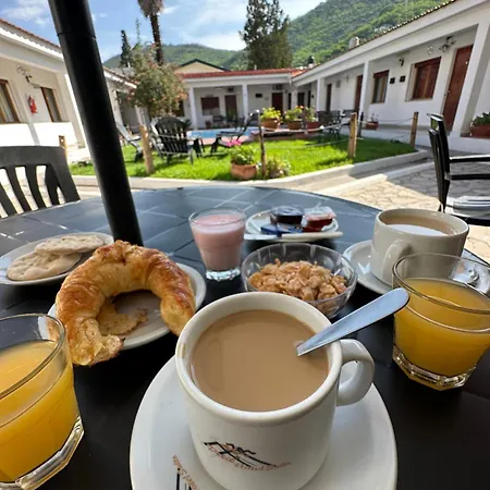 Petit Salta Hotel-2